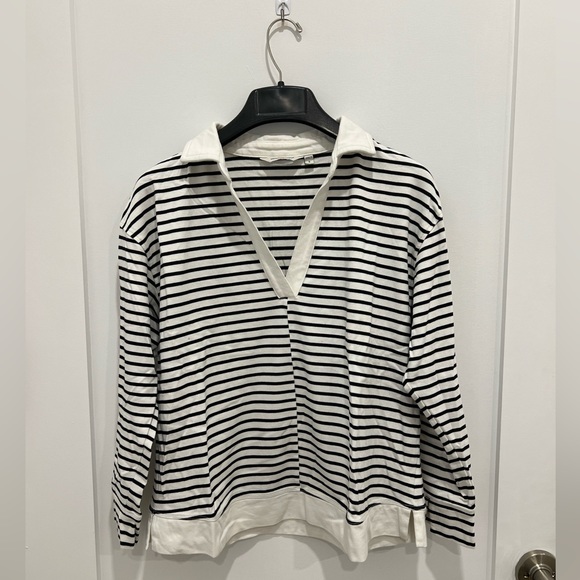 Vineyard vines v-neck striped polo - Picture 1 of 4